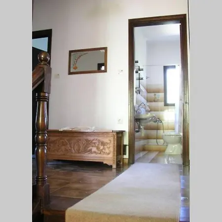 Villa-shelter Surrounded By Olives, Kato Gatzea, Pilio