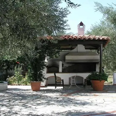 Villa-shelter Surrounded By Olives, Kato Gatzea, Pilio